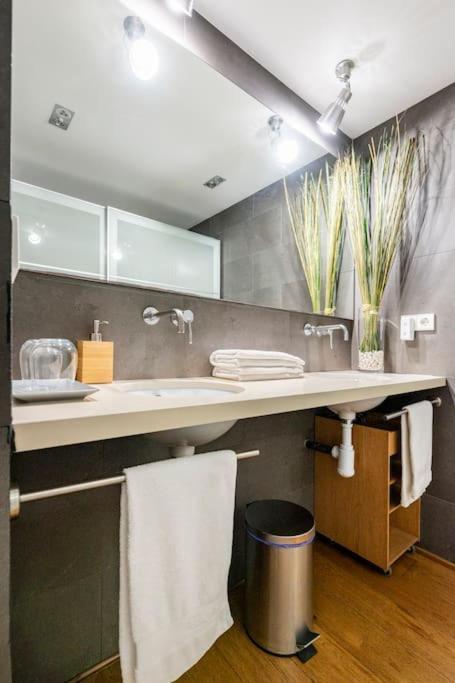 Artlifebcn Urban Oasis Apartment Barcellona Esterno foto